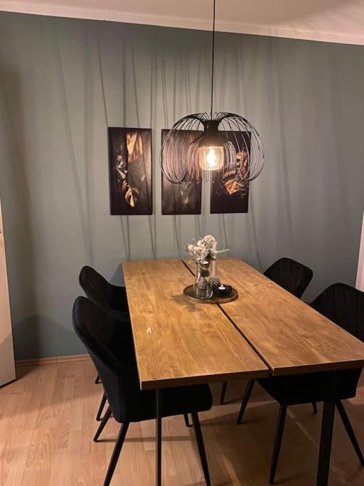 Design, Hochschule, Wildpark, Zentral, Waipu Tv, Netflix Apartment ฟอร์ซไฮม์ ภายนอก รูปภาพ